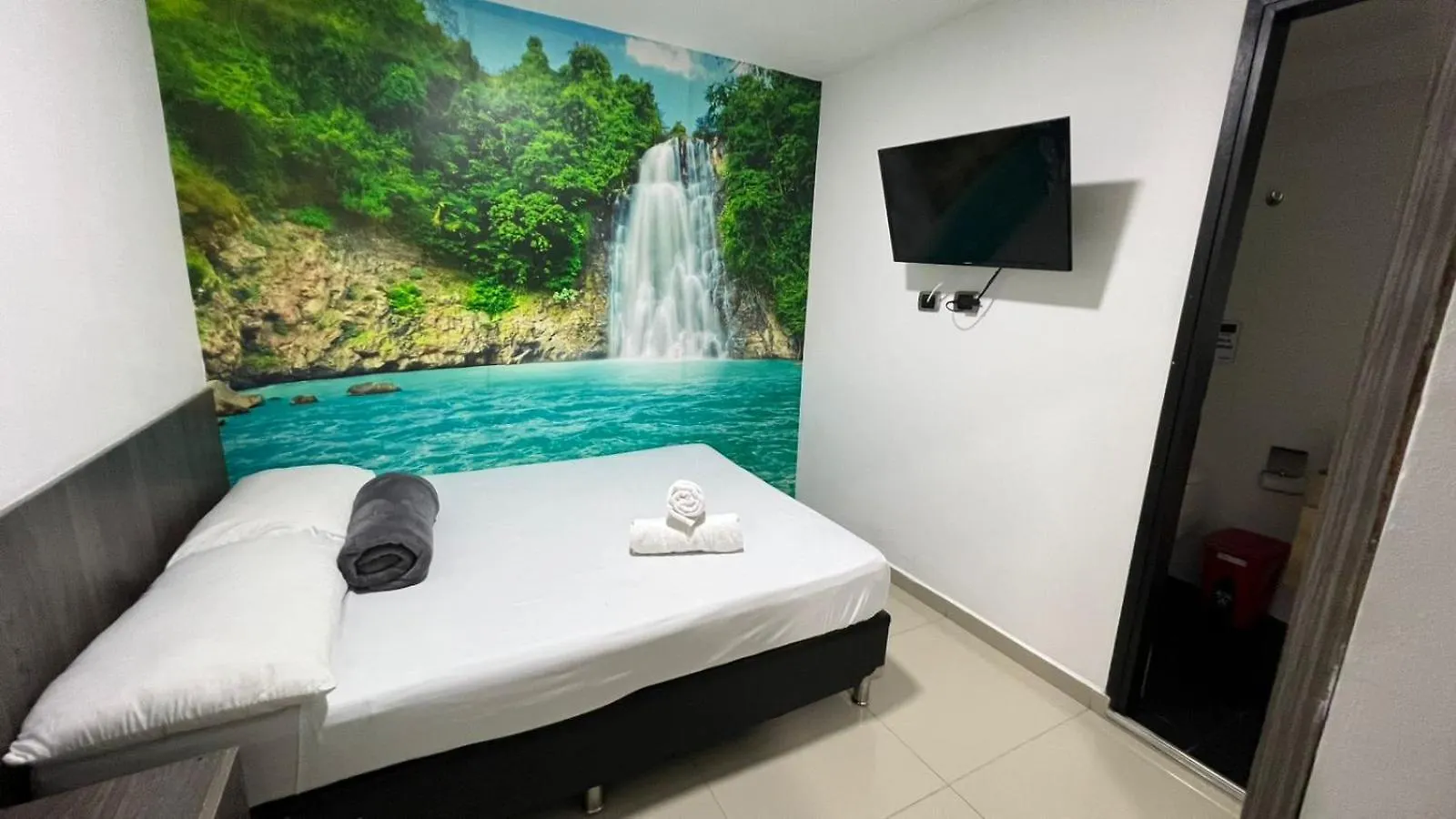 ***  Hotel Jardin De Laureles Medellín Colômbia