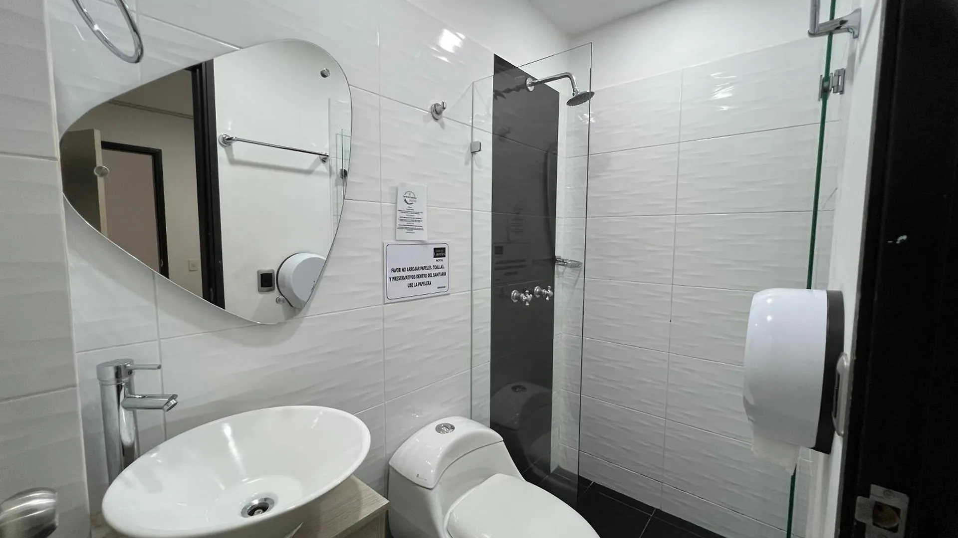 ***  Hotel Jardin De Laureles Medellín Colômbia