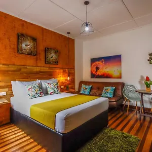 Hotel The Garden Lleras 10, Medellin